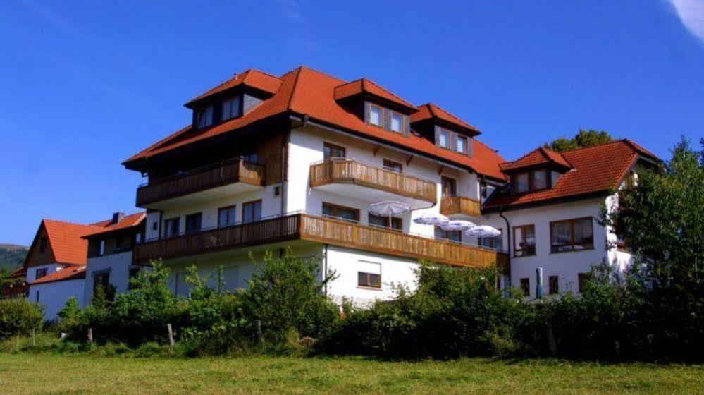 Rhoen-Hotel Sonnenhof - Restaurant & Cafe Poppenhausen Eksteriør bilde